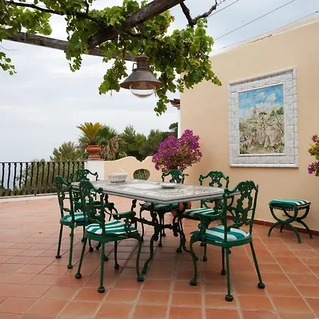 With Pool&5000 Mq&private Garden In Capri Anacapri (Isola di Capri)