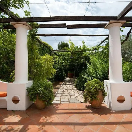 With Pool&5000 Mq&private Garden In Capri Anacapri (Isola di Capri)