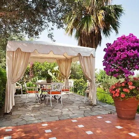 With Pool&5000 Mq&private Garden In Capri Villa Anacapri (Isola di Capri)